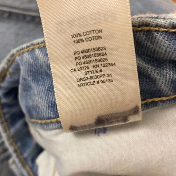 Aritzia Sunday Best Zola Mom Jean High Waisted Light Wash Size 8 EUC - Picture 5 of 5